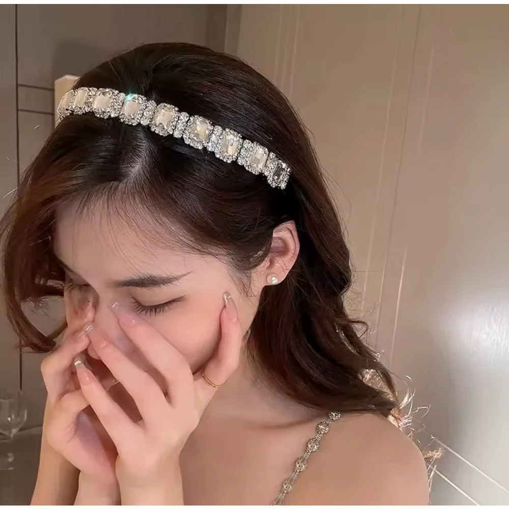 Luxurious Jewel Encrusted Headband‎ Clear Jewels Black Band